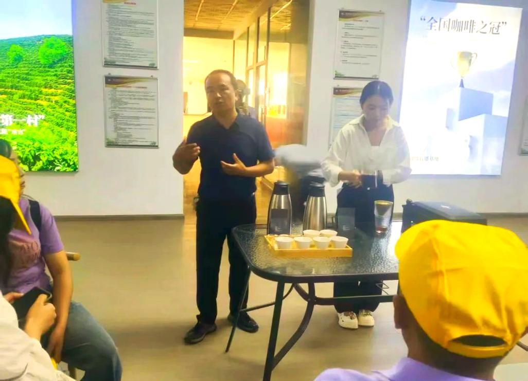 隆阳区创新咖啡培训模式，助力学员就业增收